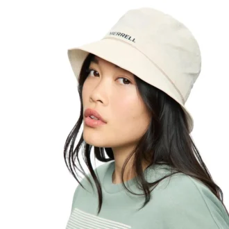 Casquette à logo linéaire